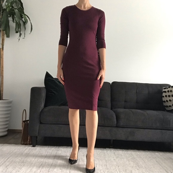 ✨SOLD ✨ H&M Body-con 3/4 Sleeve Dress - Picture 4 of 8